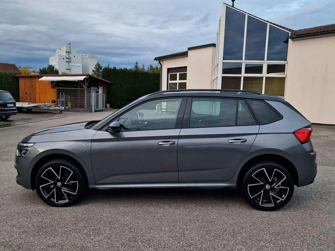 Photo 1 : Skoda Kamiq 2023 Petrol