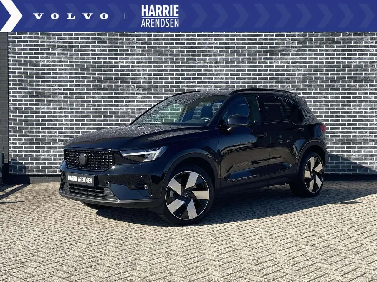 Photo 1 : Volvo Xc40 2023 Hybrid