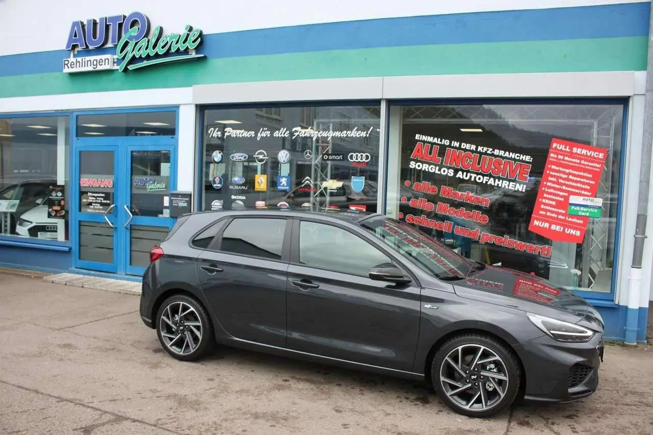 Photo 1 : Hyundai I30 2024 Petrol