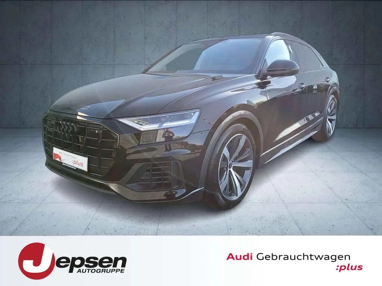 Photo 1 : Audi Q8 2023 Essence