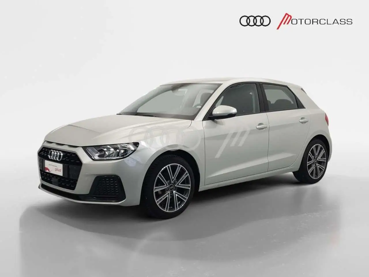 Photo 1 : Audi A1 2023 Essence