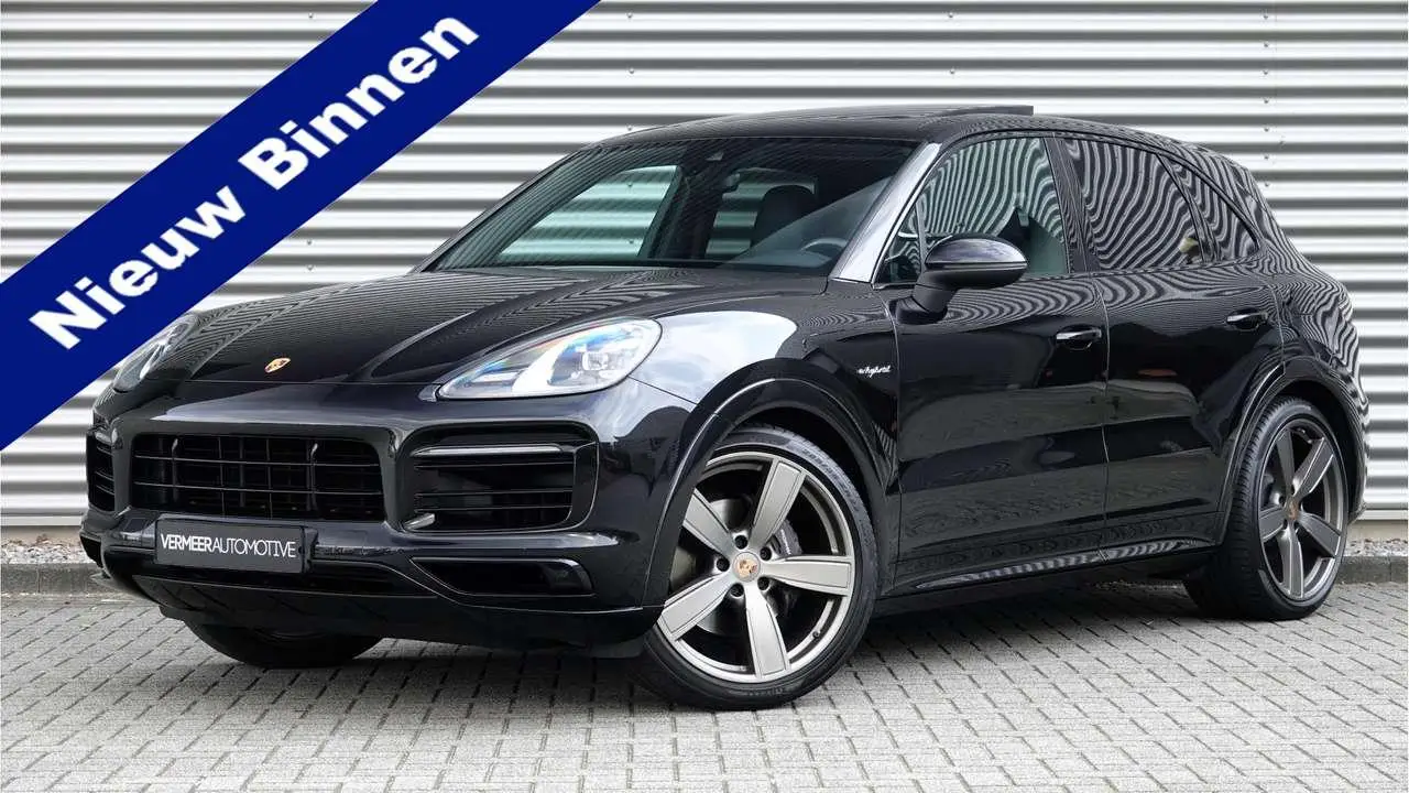 Photo 1 : Porsche Cayenne 2021 Hybrid