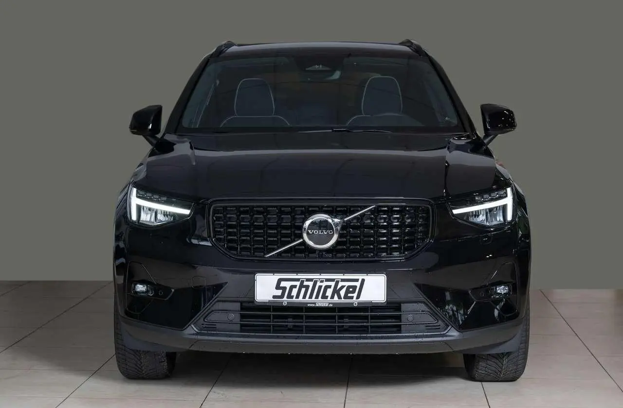 Photo 1 : Volvo Xc40 2024 Petrol