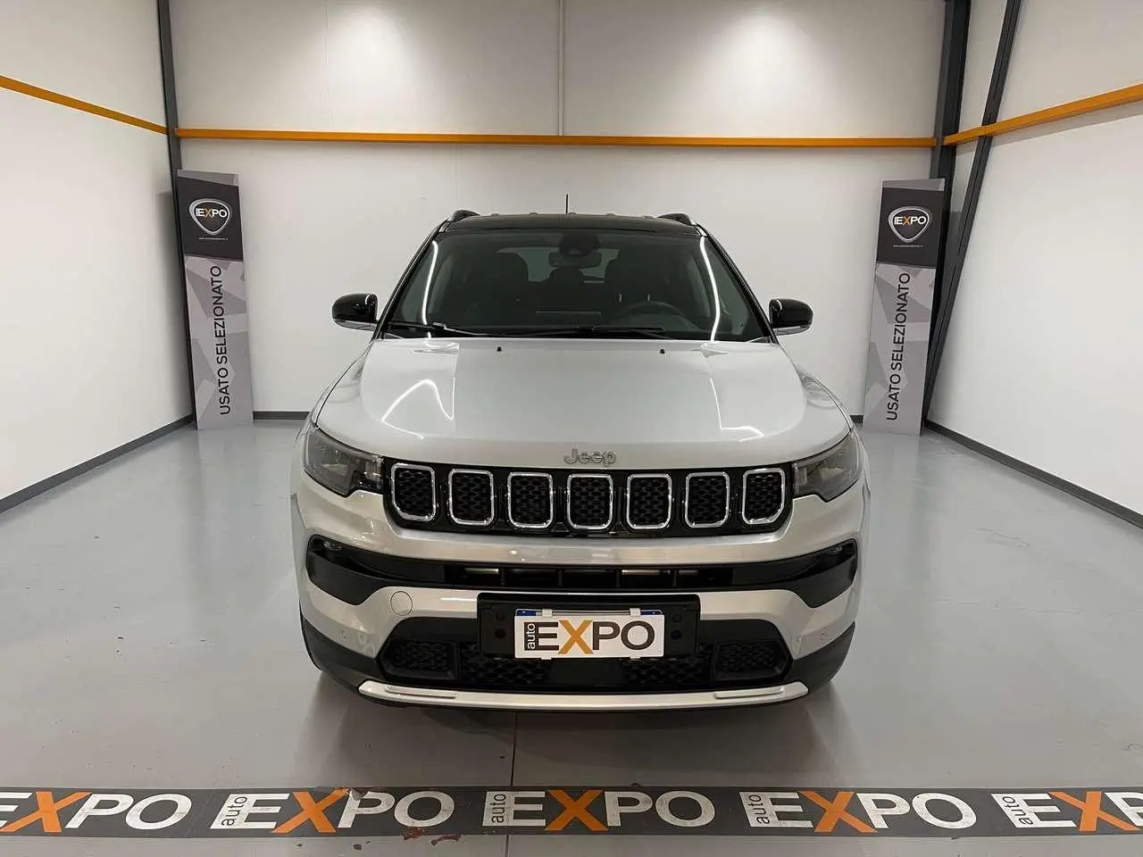 Photo 1 : Jeep Compass 2021 Petrol