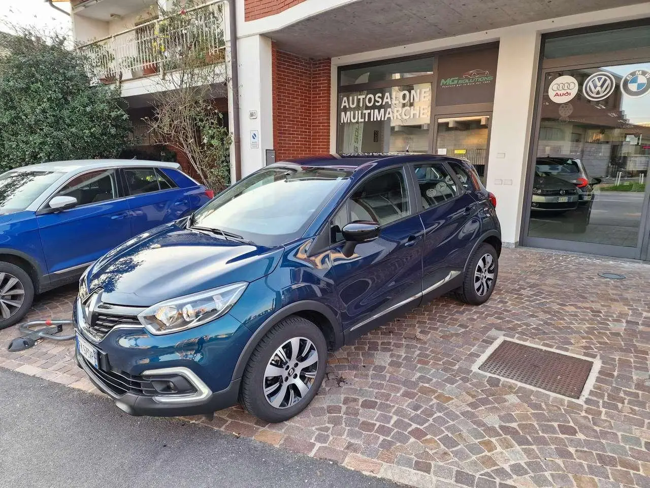 Photo 1 : Renault Captur 2017 Petrol