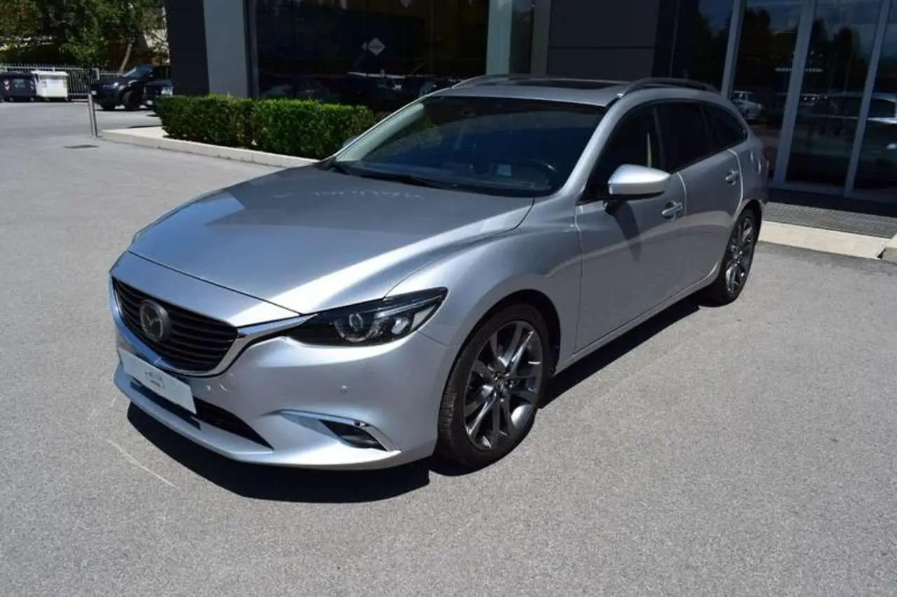 Photo 1 : Mazda 6 2015 Diesel