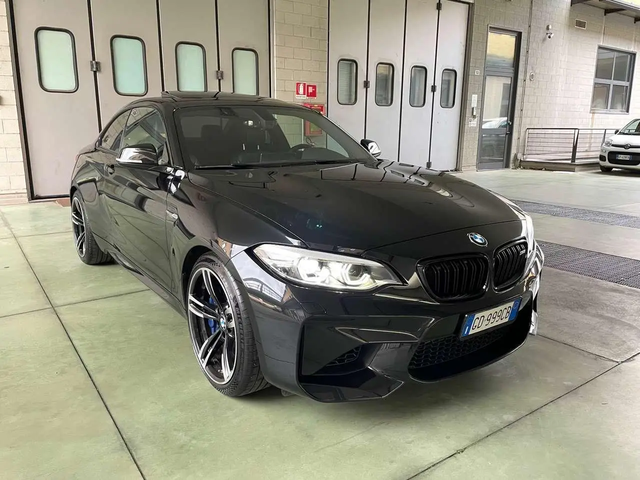 Photo 1 : Bmw M2 2019 Petrol