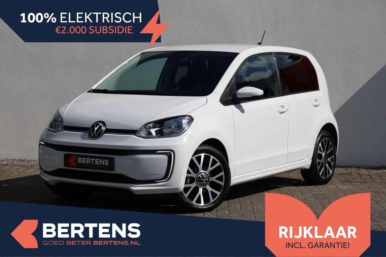 Photo 1 : Volkswagen Up! 2023 Electric