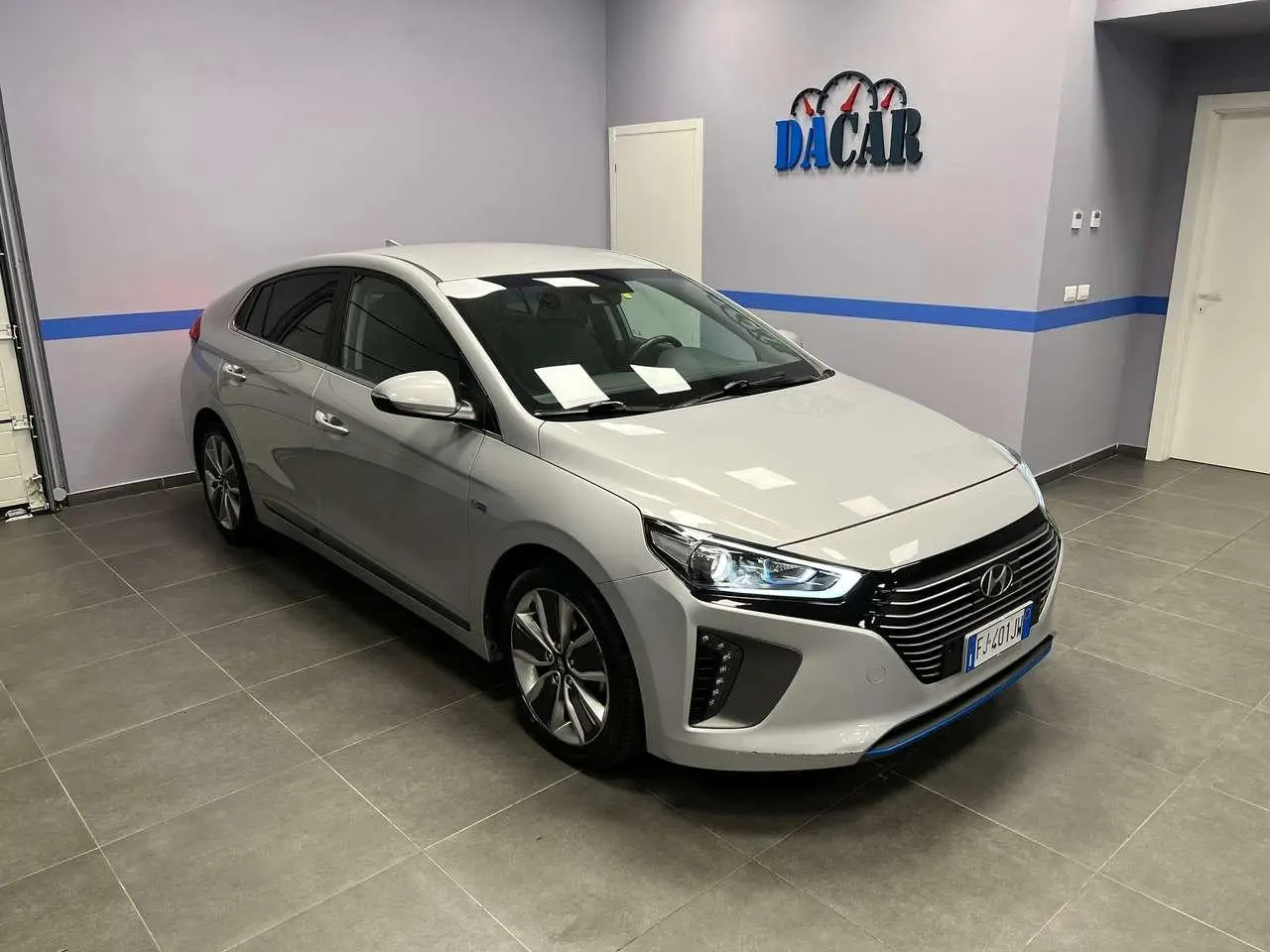 Photo 1 : Hyundai Ioniq 2017 Hybride