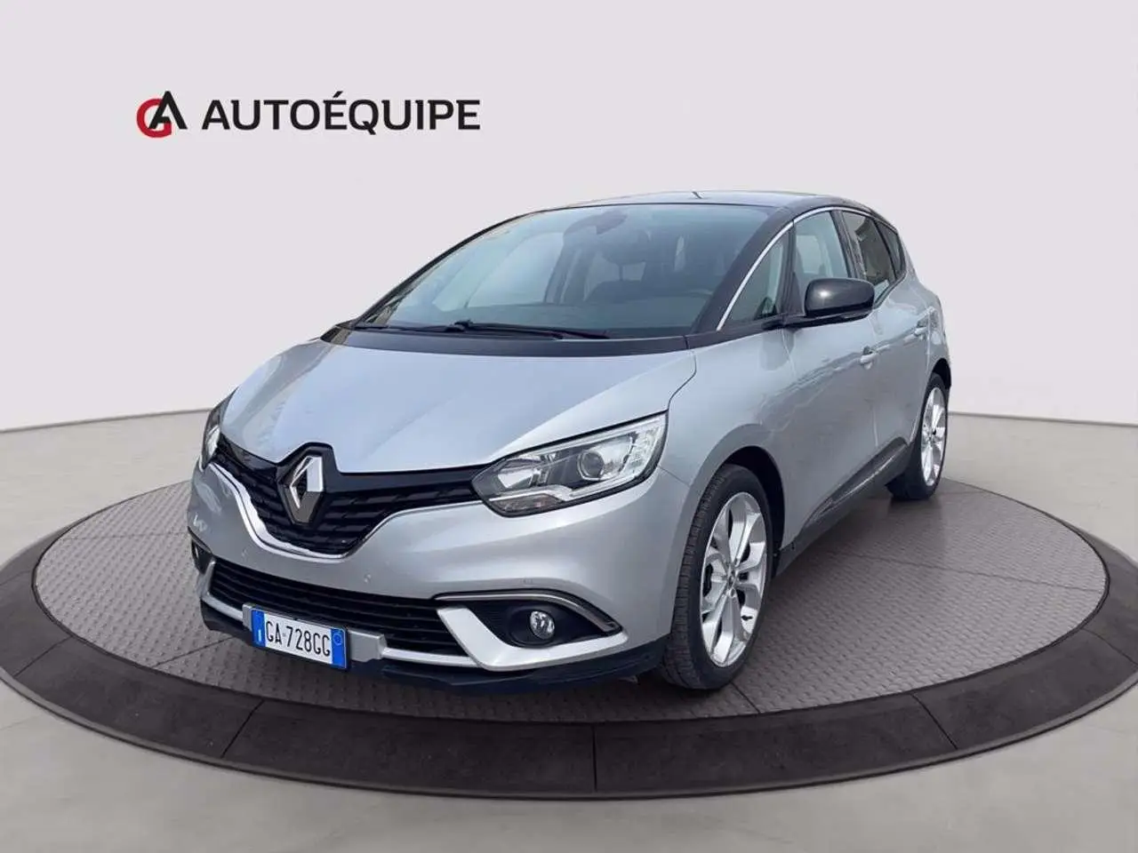 Photo 1 : Renault Scenic 2020 Diesel