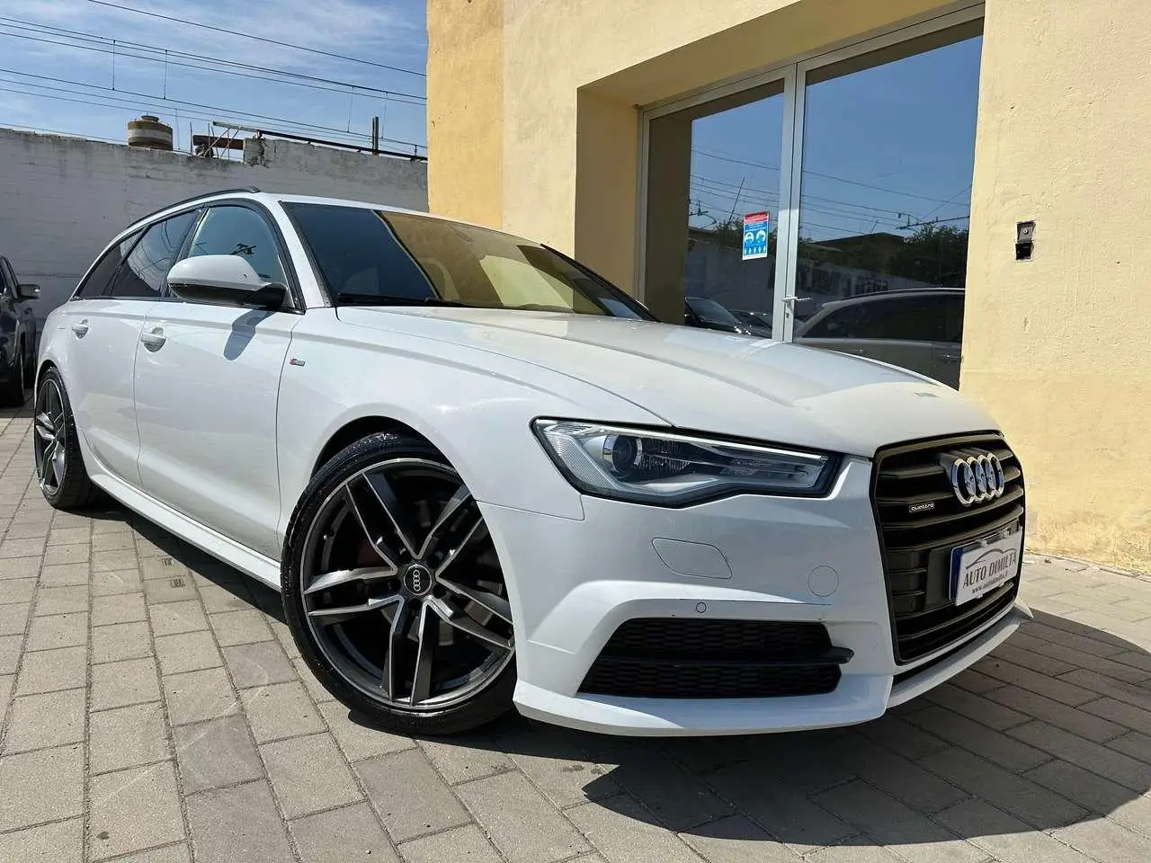 Photo 1 : Audi A6 2015 Diesel