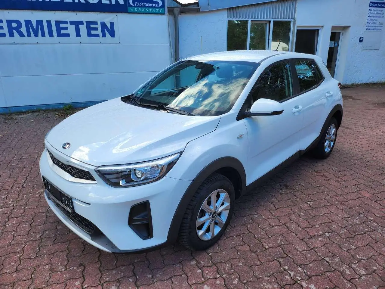 Photo 1 : Kia Stonic 2019 Petrol