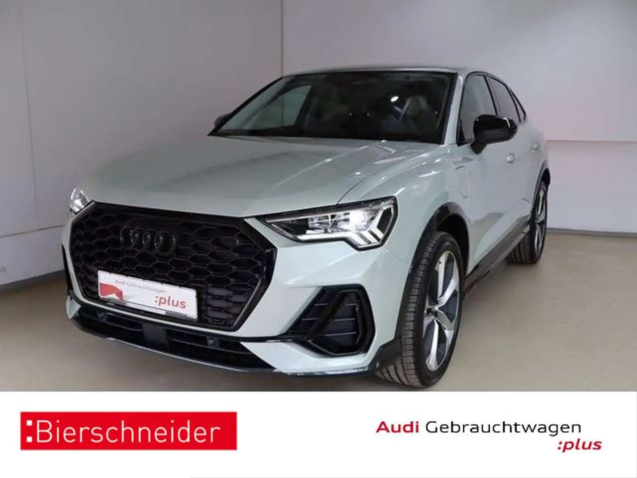 Photo 1 : Audi Q3 2023 Hybride