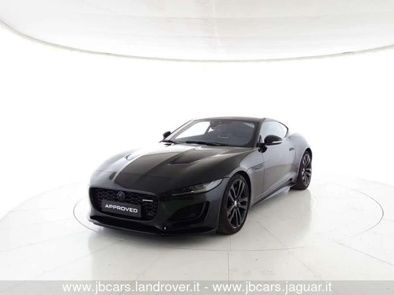 Photo 1 : Jaguar F-type 2024 Petrol