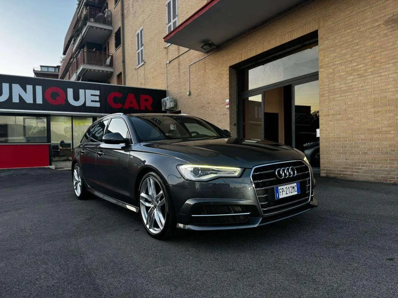 Photo 1 : Audi A6 2018 Diesel