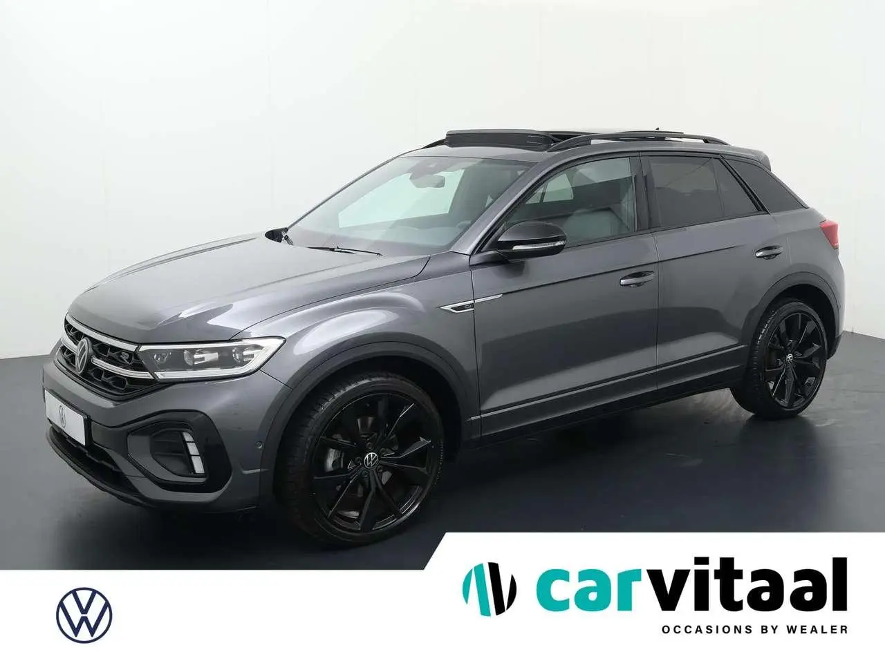 Photo 1 : Volkswagen T-roc 2023 Essence