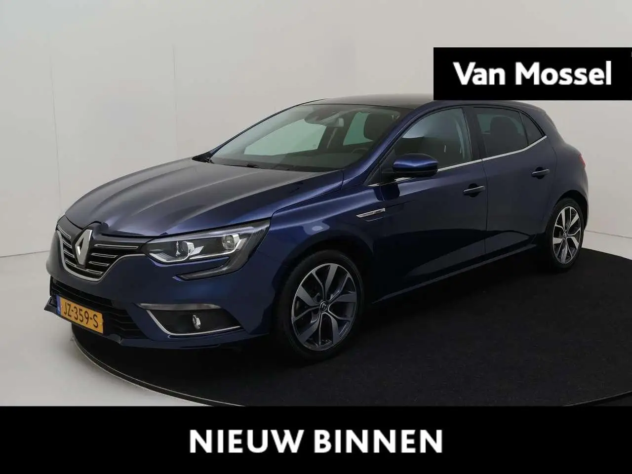 Photo 1 : Renault Megane 2016 Petrol