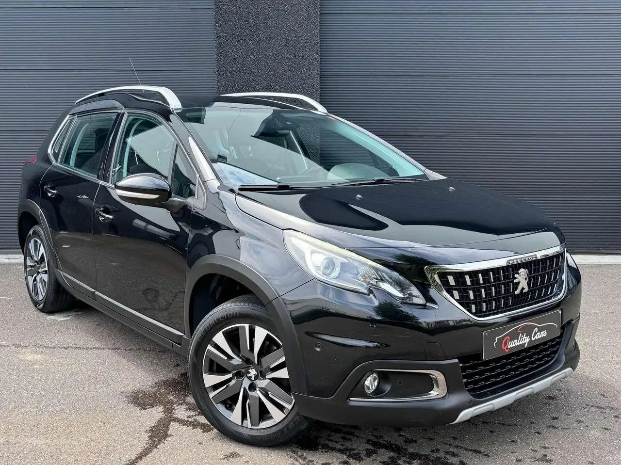 Photo 1 : Peugeot 2008 2017 Essence