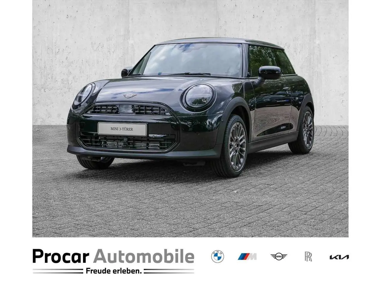 Photo 1 : Mini Cooper 2024 Petrol