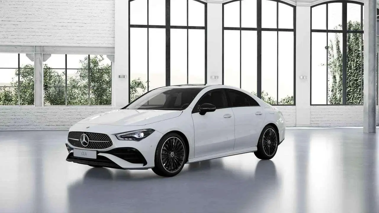 Photo 1 : Mercedes-benz Classe Cla 2024 Petrol