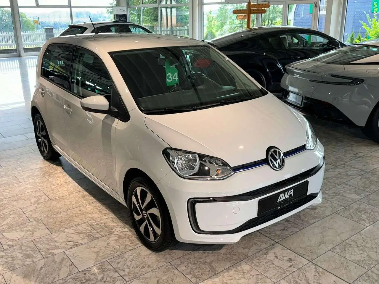 Photo 1 : Volkswagen Up! 2021 Electric