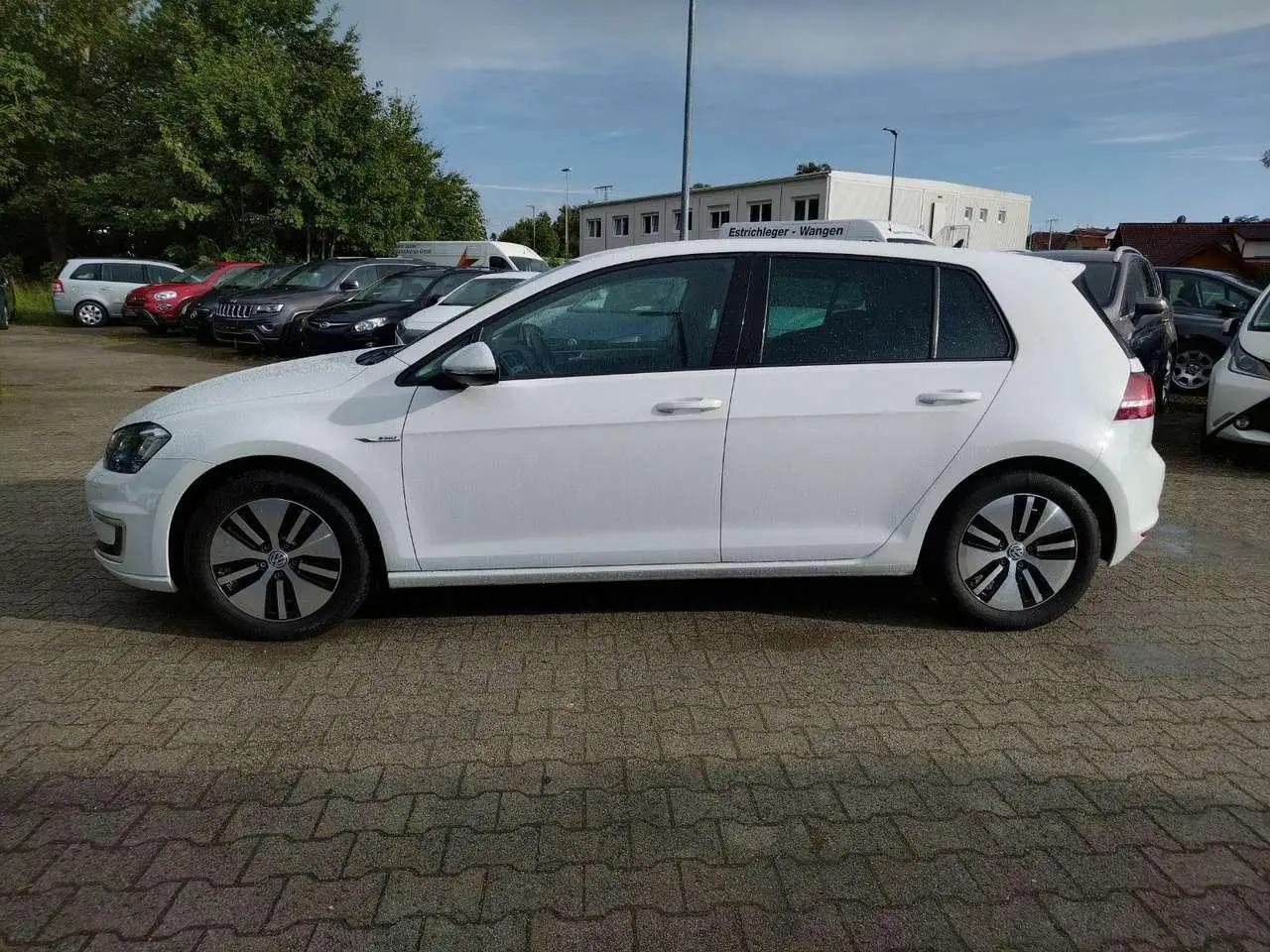 Photo 1 : Volkswagen Golf 2016 Electric