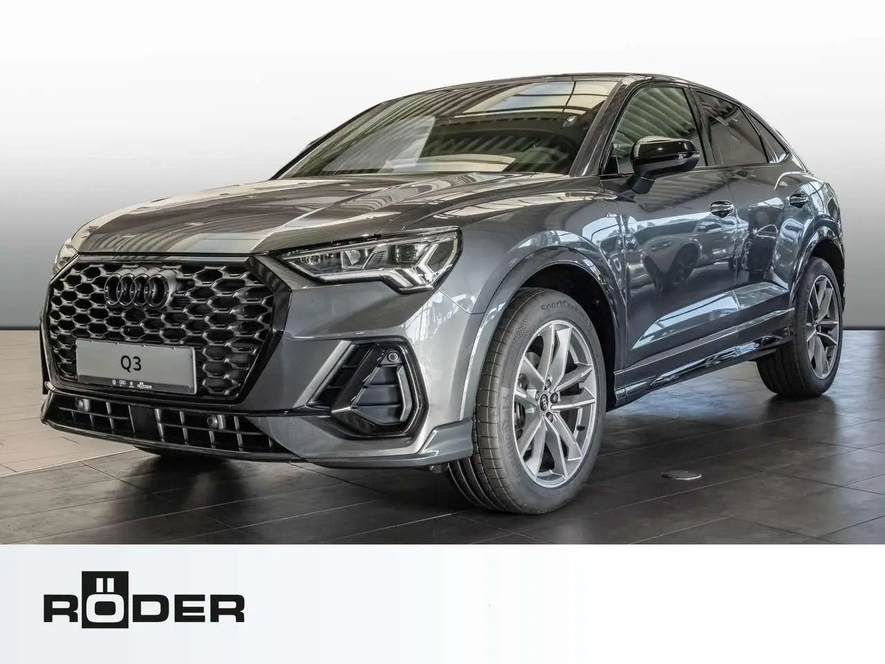 Photo 1 : Audi Q3 2024 Essence