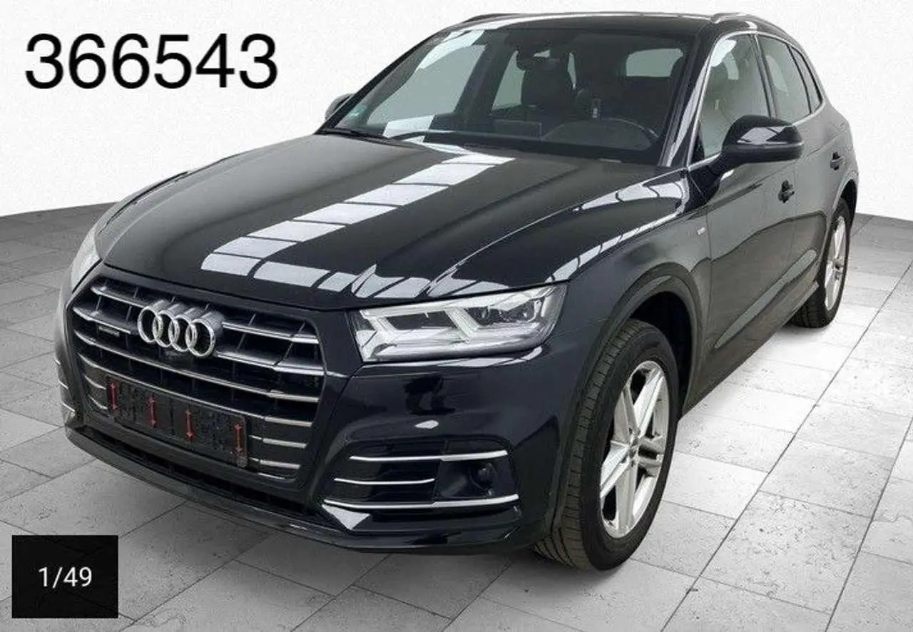 Photo 1 : Audi Q5 2020 Hybrid