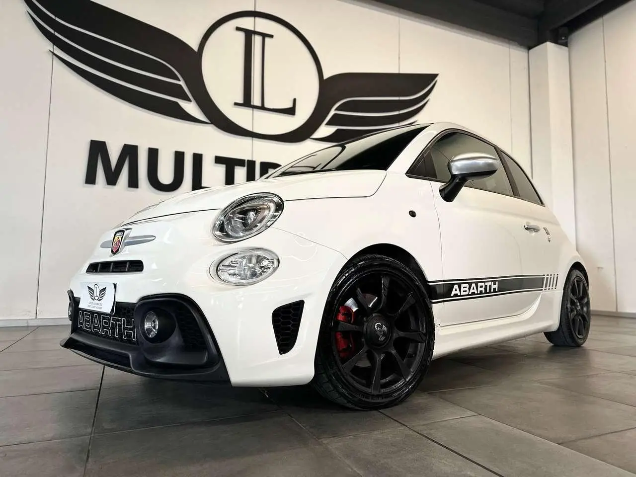 Photo 1 : Abarth 595 2017 Essence