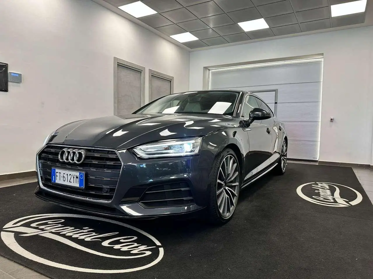 Photo 1 : Audi A5 2018 Diesel