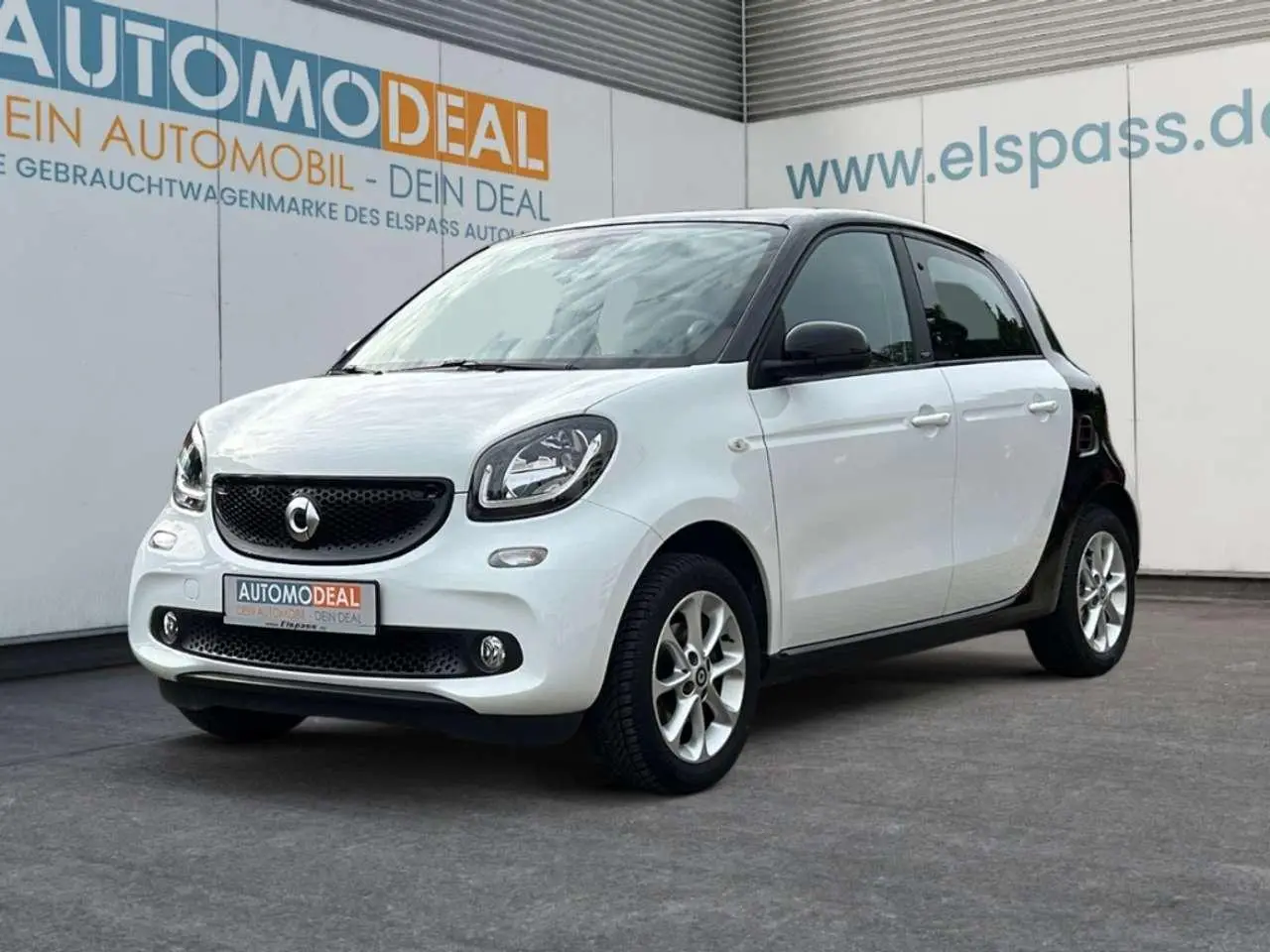 Photo 1 : Smart Forfour 2018 Essence