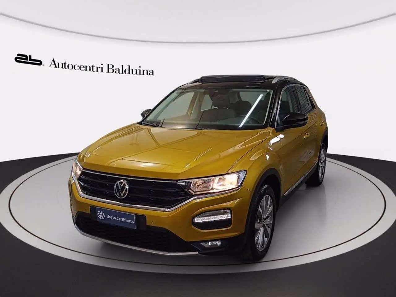 Photo 1 : Volkswagen T-roc 2021 Essence