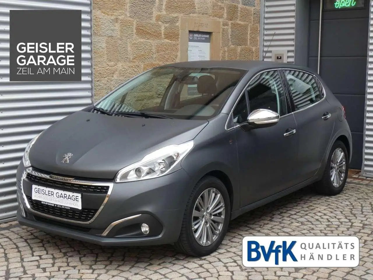 Photo 1 : Peugeot 208 2015 Petrol