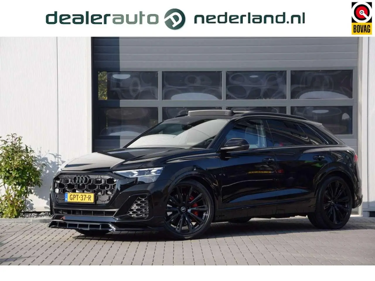 Photo 1 : Audi Q8 2024 Hybride