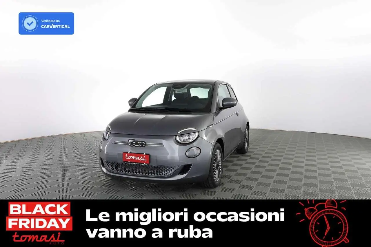 Photo 1 : Fiat 500 2024 Électrique