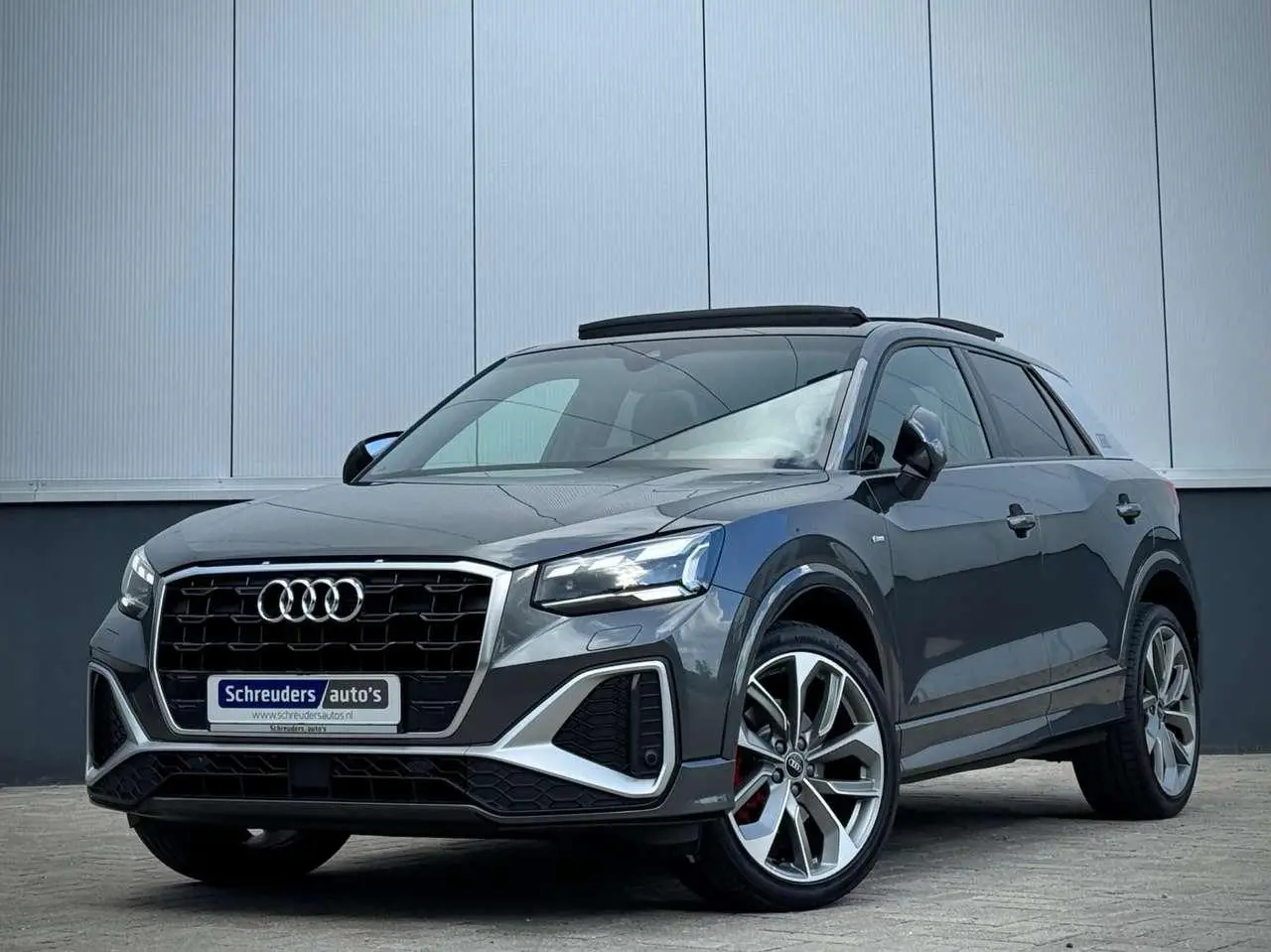 Photo 1 : Audi Q2 2020 Petrol