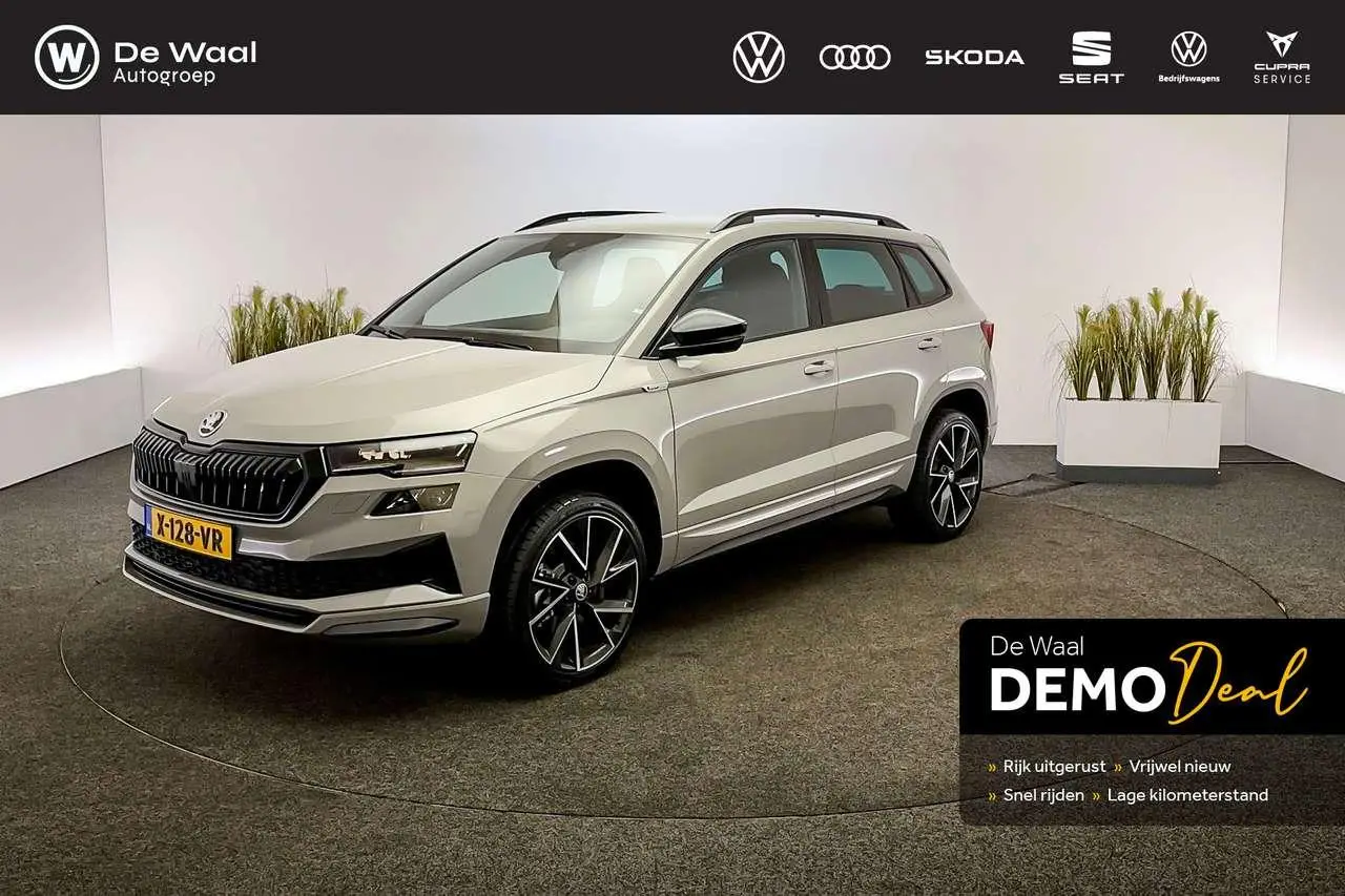 Photo 1 : Skoda Karoq 2024 Essence