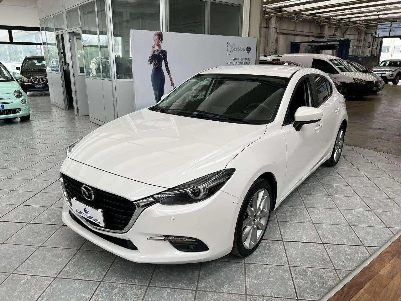 Photo 1 : Mazda 3 2018 Essence