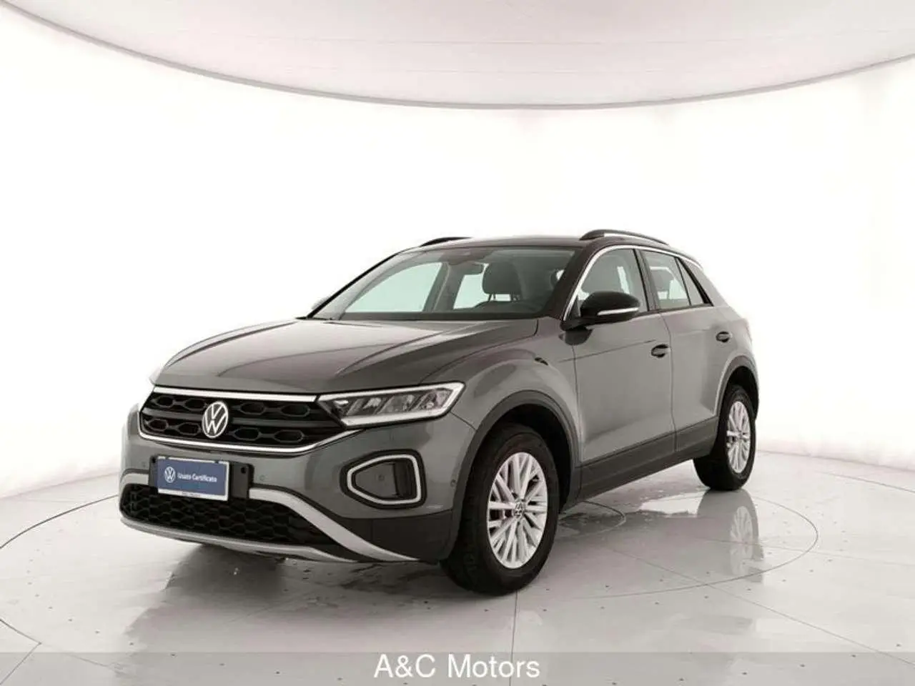 Photo 1 : Volkswagen T-roc 2023 Diesel