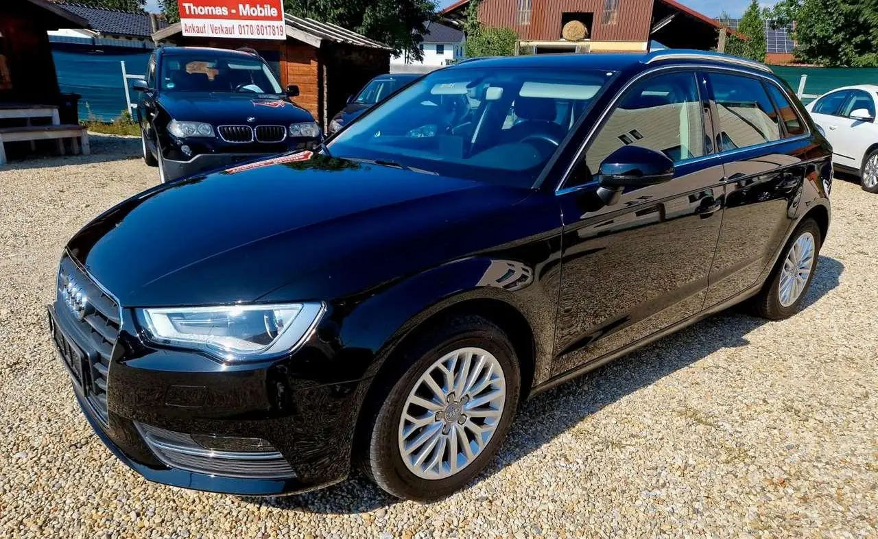 Photo 1 : Audi A3 2015 Petrol