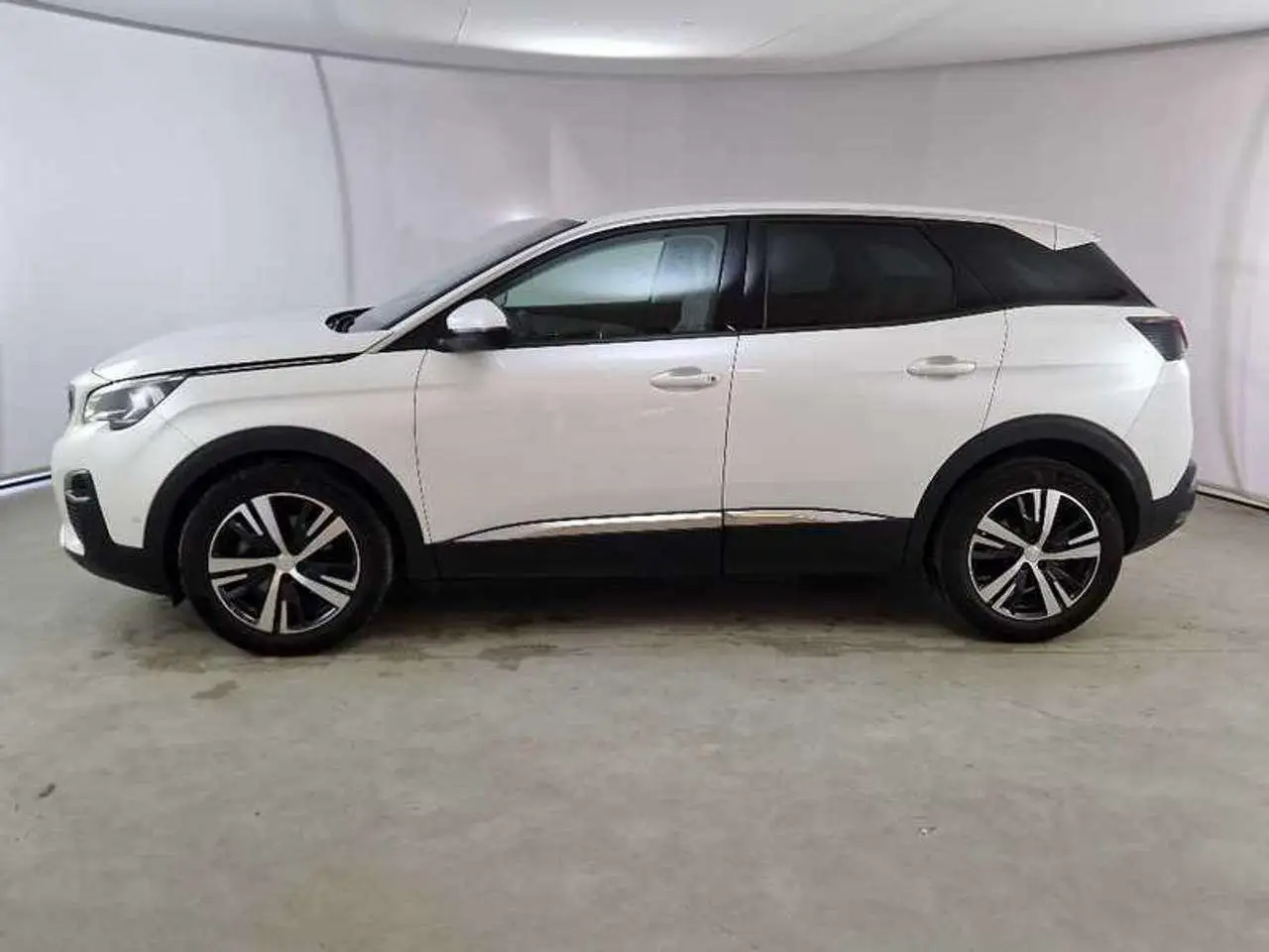 Photo 1 : Peugeot 3008 2020 Diesel