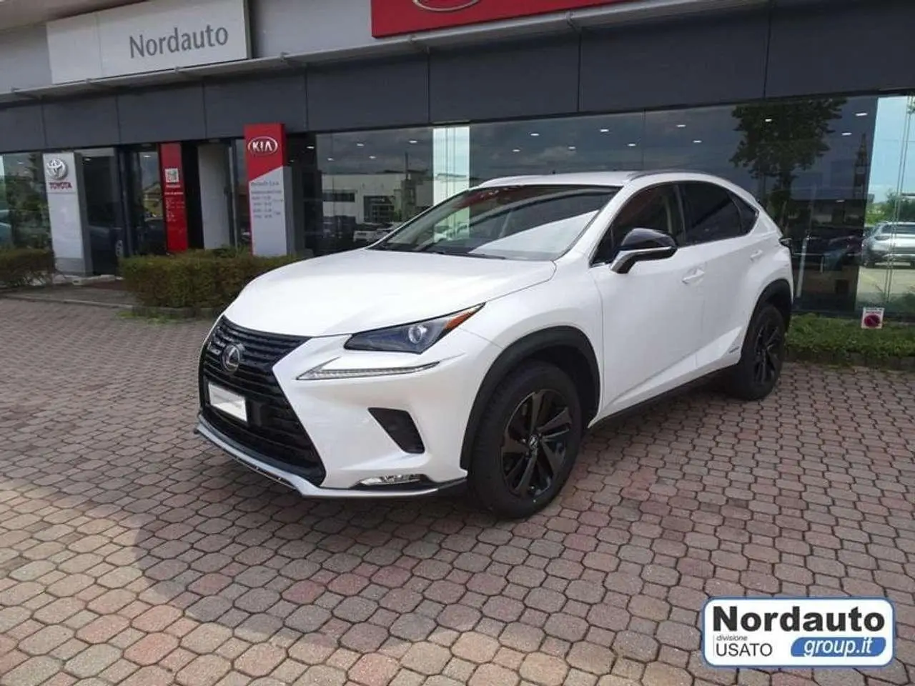 Photo 1 : Lexus Nx 2021 Hybrid