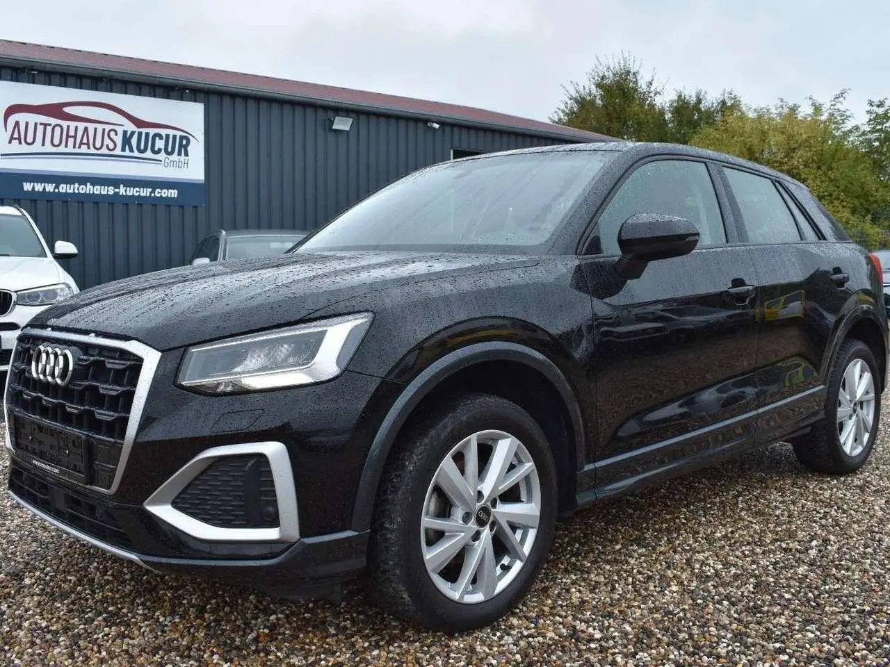 Photo 1 : Audi Q2 2021 Petrol