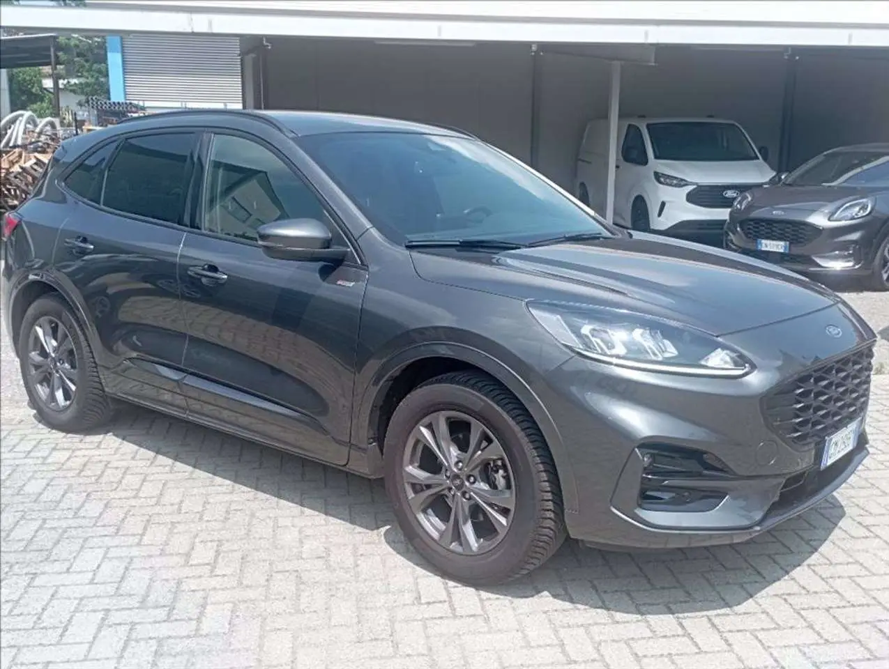 Photo 1 : Ford Kuga 2023 Essence