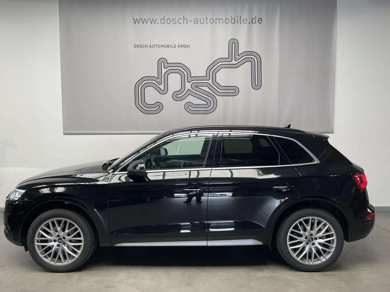 Photo 1 : Audi Q5 2019 Diesel