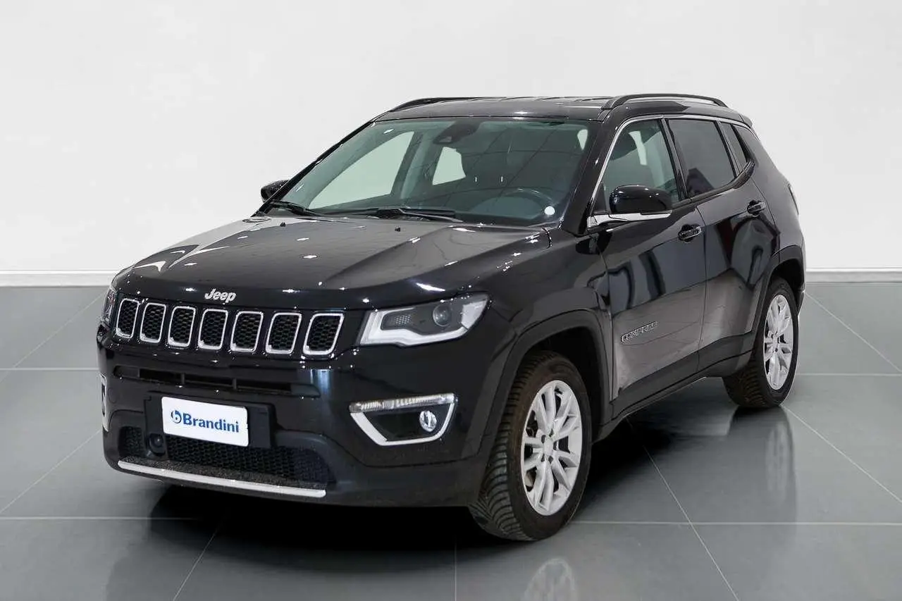 Photo 1 : Jeep Compass 2021 Petrol