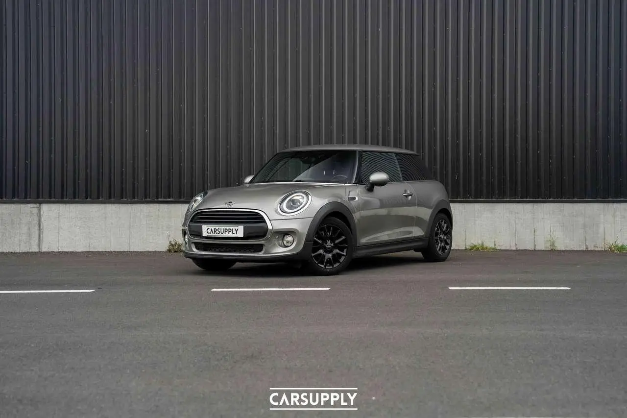 Photo 1 : Mini One 2018 Petrol