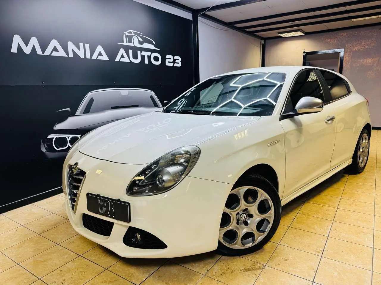 Photo 1 : Alfa Romeo Giulietta 2015 Petrol