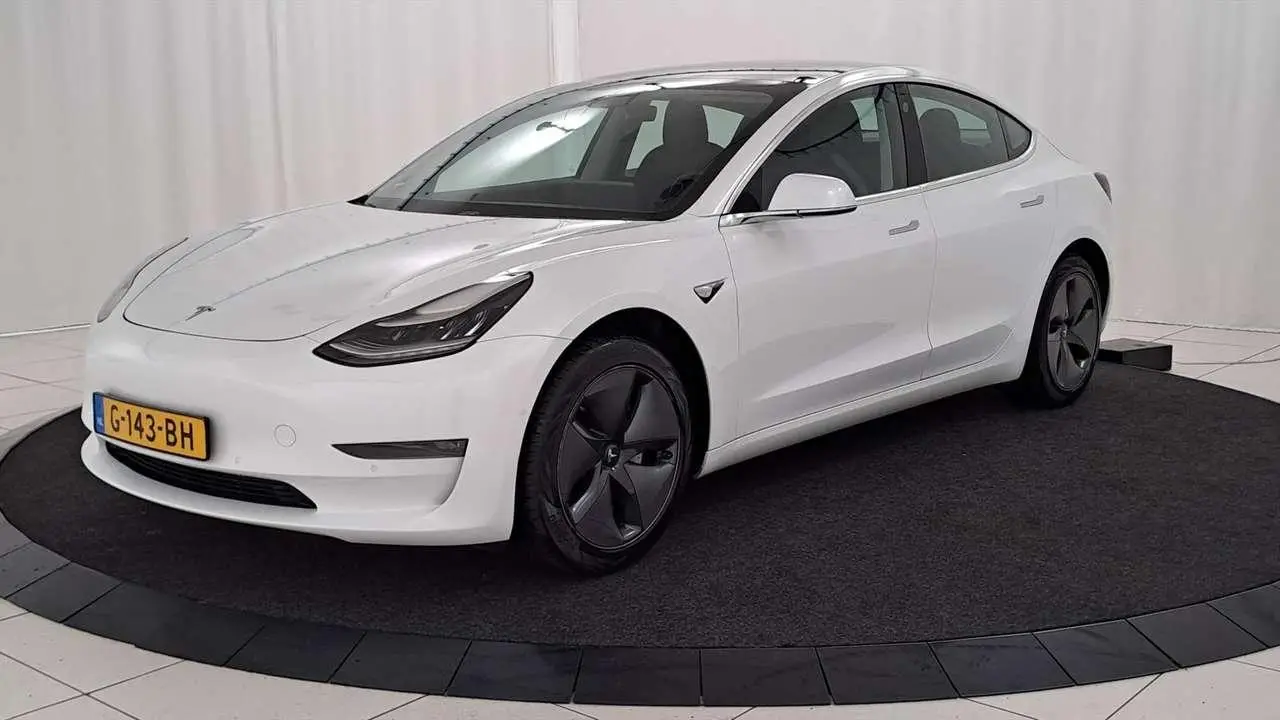 Photo 1 : Tesla Model 3 2019 Électrique