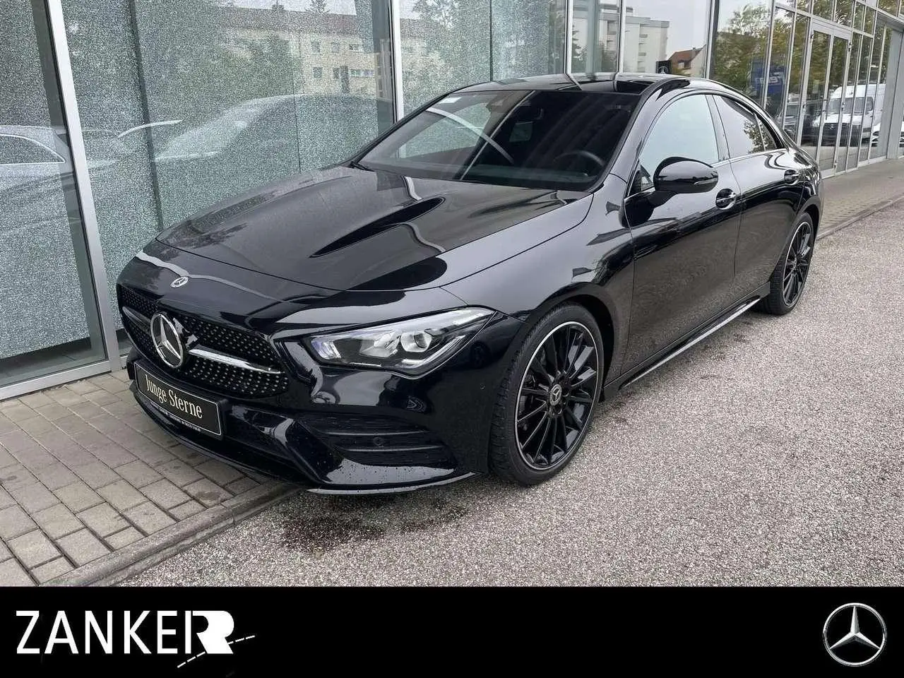 Photo 1 : Mercedes-benz Classe Cla 2023 Petrol